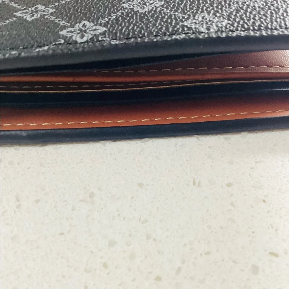 Stylish Black and Brown Patterned money & Card Holder